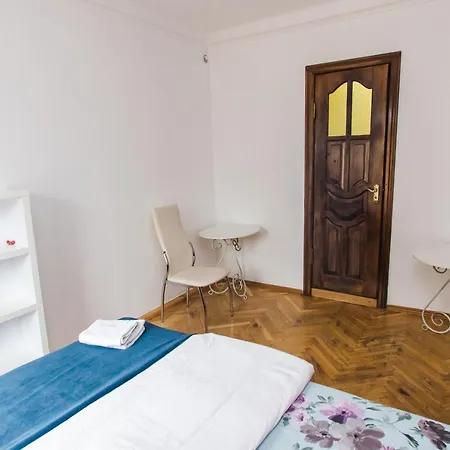 Апартаменти В Центрі Міста Lemberg Exterior foto
